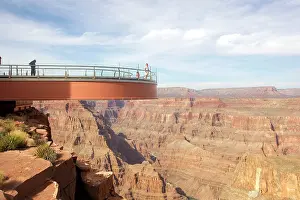 Skywalk: Grand Canyon National Park - Skywalk built over West Rim