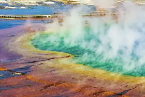 Basin: Grand Prismatic Spring, Yellowstone National Park