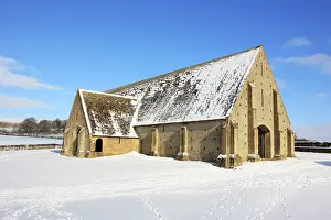 Barns: Great Coxwell Barn near Faringdon Oxfordshire - A large mona