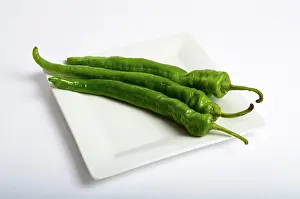 Peppers: Green Chili Pepper