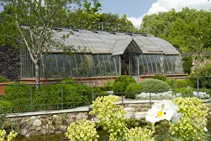 Pays: Greenhouse, garden of the Gaston Allard arboretum