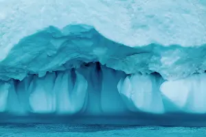 Eqip: Greenland, Ilulissat, Melting edge of massive