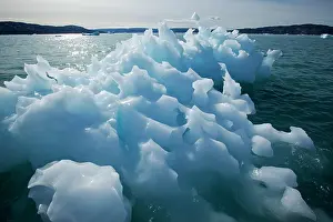 Eqip: Greenland, Ilulissat, Midday sun lights