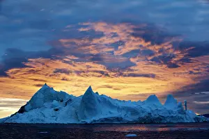 Jakobshavn: Greenland, Ilulissat, Midnight sun lights