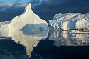 Jakobshavn: Greenland, Ilulissat, Midnight sun lights