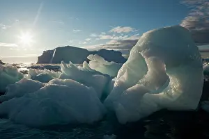 Sermeq: Greenland, Ilulissat, Midnight sun lights