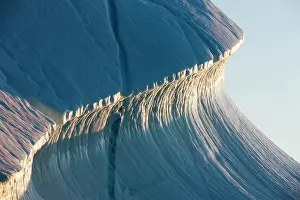 Sermeq: Greenland, Ilulissat, Midnight sun lights