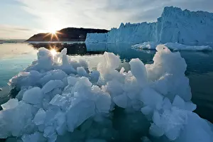 Eqip: Greenland, Ilulissat, Setting midnight sun