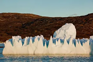 Midnight: Greenland, Ilulissat, Setting midnight sun