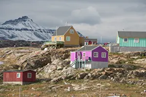 Housing: Greenland, Nuussuaq Peninsula, Disko Bay