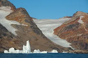 Receding: Greenland, Southeast coast, Skjoldungen