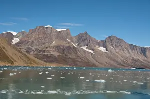 Receding: Greenland, Southeast coast, Skjoldungen