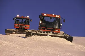 Plow: Grooming snow
