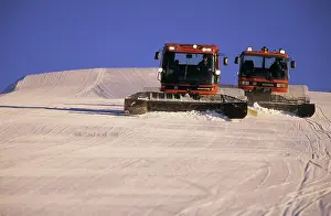 Plow: Grooming snow