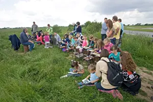 Visit: Group of young children on environmental education visit