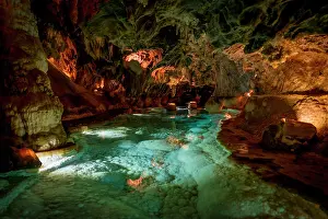 Dripstone: Gruta de las Maravillas, lake in a cave, stalactites