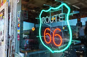 Neon: Hackberry General Store, Hackberry, U.S. Route 66