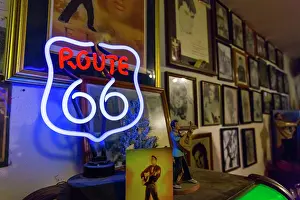 Neon: Hackberry General Store, Hackberry, U.S. Route 66