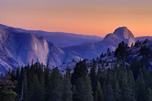 Yosemite: Half Dome mountain at sunset in Yosemite Valley