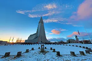 Reykjavik: Hallgrimskirkja church at sunrise in Reykjavik, Iceland