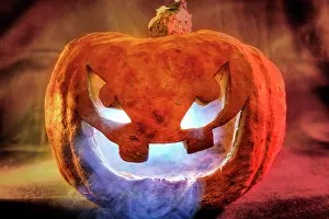 Smoking: Halloween pumpkin