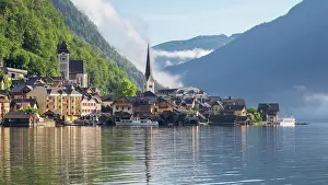 Salzkammergut: Hallstatt am Hallstctter See, Upper Austria, Austria