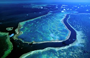 Separated: Hardy Reef separated from Hook Reef by deep tidal channel