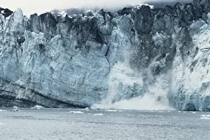 Calving: Harvard Glacier, Calving