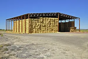 Bales: Hay Barn