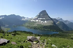 Divide: Hidden Lake