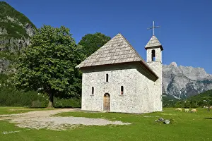 Theth: Historic catholic church in Theth, Thethi Nationalpark