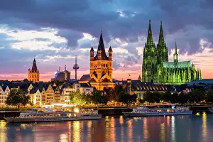 Churches: Historic centre with Cathedral, Great St. Martin