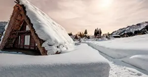 Thatched: Historic Villages of Shirakawa-go and Gokayama
