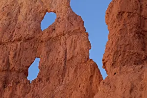 Siltstone: Hoodoos - occur in Claron formation containing