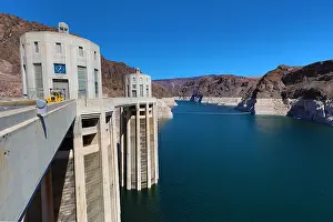 250119: Hoover Dam hydroelectric dam on the border between