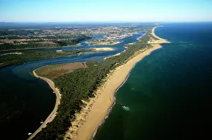 Mile: Hopetoun Channel, Ninety Mile Beach, Lakes Entrance
