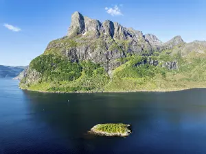 Famous: Hornelen mountain, steep cliff, famous hiking destination