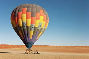 Crew: Hot air Balloon - after having landed, the ground