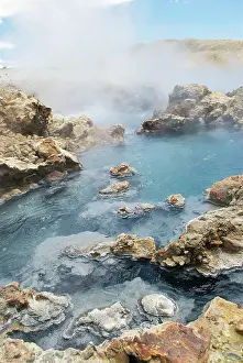 Brian Mcdairmant: Hot Thermal pools near Lake Manasarovars