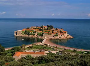 Hotels: Hotel Island Sveti Stefan - famous hotel island