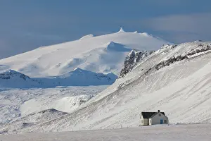Cottages: House Snaefellsnes House in winter snow Snaefellsnes Pe