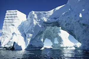 Melted: Huge Antarctic Iceberg