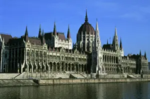 Government: Hungary, Budapest, Houses of Parliament