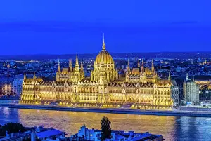 Government: Hungary, Budapest, Hungarian Parliament