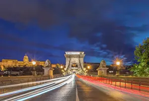 Budapest: Hungary, Budapest, Twilight Chain Bridge
