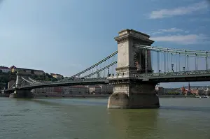 Duna: Hungary, capital city of Budapest. Historic