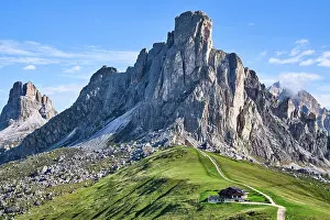 Limestone: Hut at Passo Giau with peak La Gusela, Dolomites
