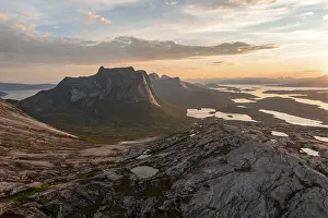 Norwegian: ibxroh12263392.jpg