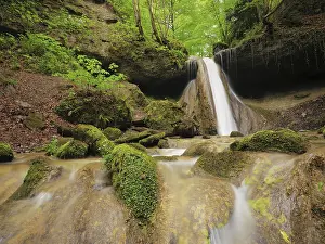 Waterfalls: ibxshu11534680.jpg