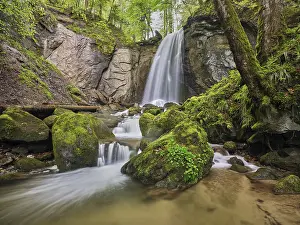 Waterfalls: ibxshu11534685.jpg